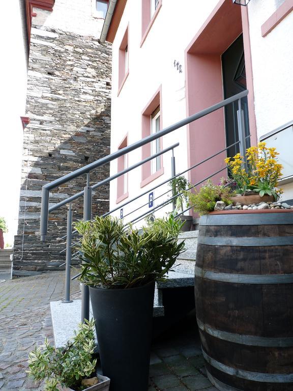 Ferienwohnung & Apartment Am Steinbrunnen Brauneberg Exteriör bild